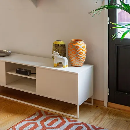 Apartment Local *