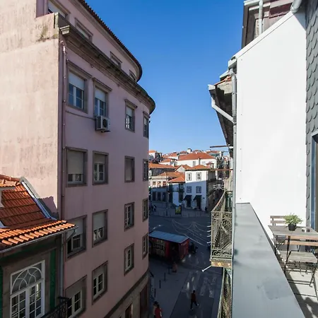 Apartment Local