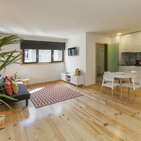 オポルト ローカル スタジオズ ポルト