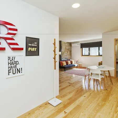 アパート オポルト ローカル スタジオズ *