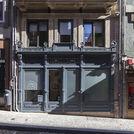 アパート オポルト ローカル スタジオズ ポルト