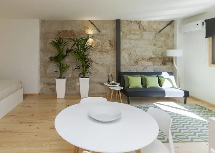 Local Apartment Porto