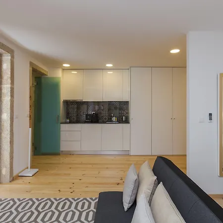 오포르토 로컬 스튜디오 아파트 *